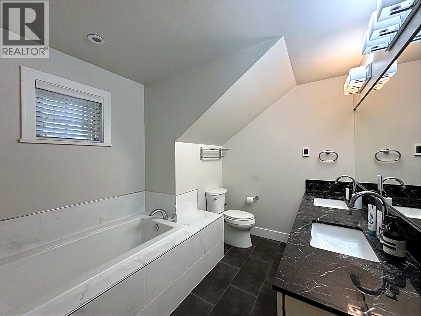 1460 Tilney Mews, Vancouver, British Columbia V6P 0B2 - Photo 17 - R3176974