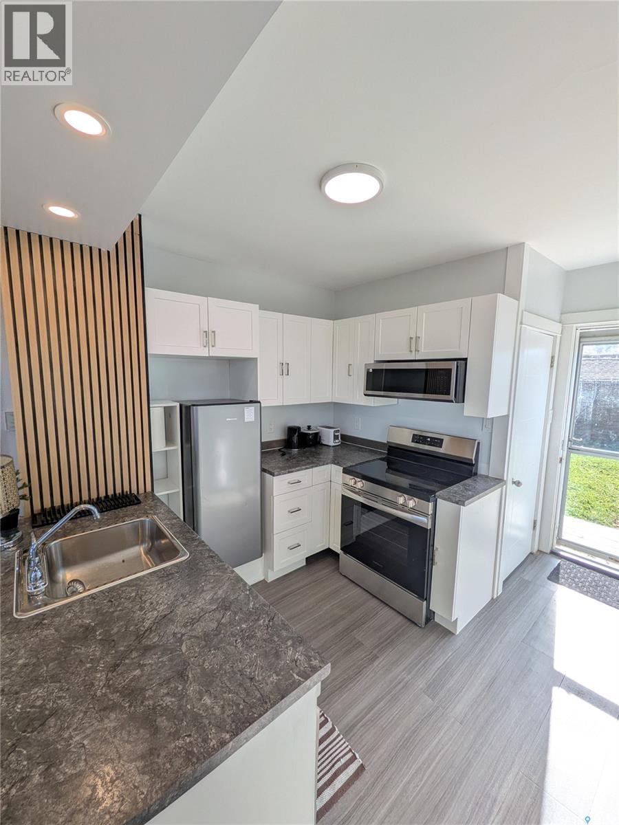 301 River Street E, Prince Albert, Saskatchewan  S6V 0A3 - Photo 8 - SK051770