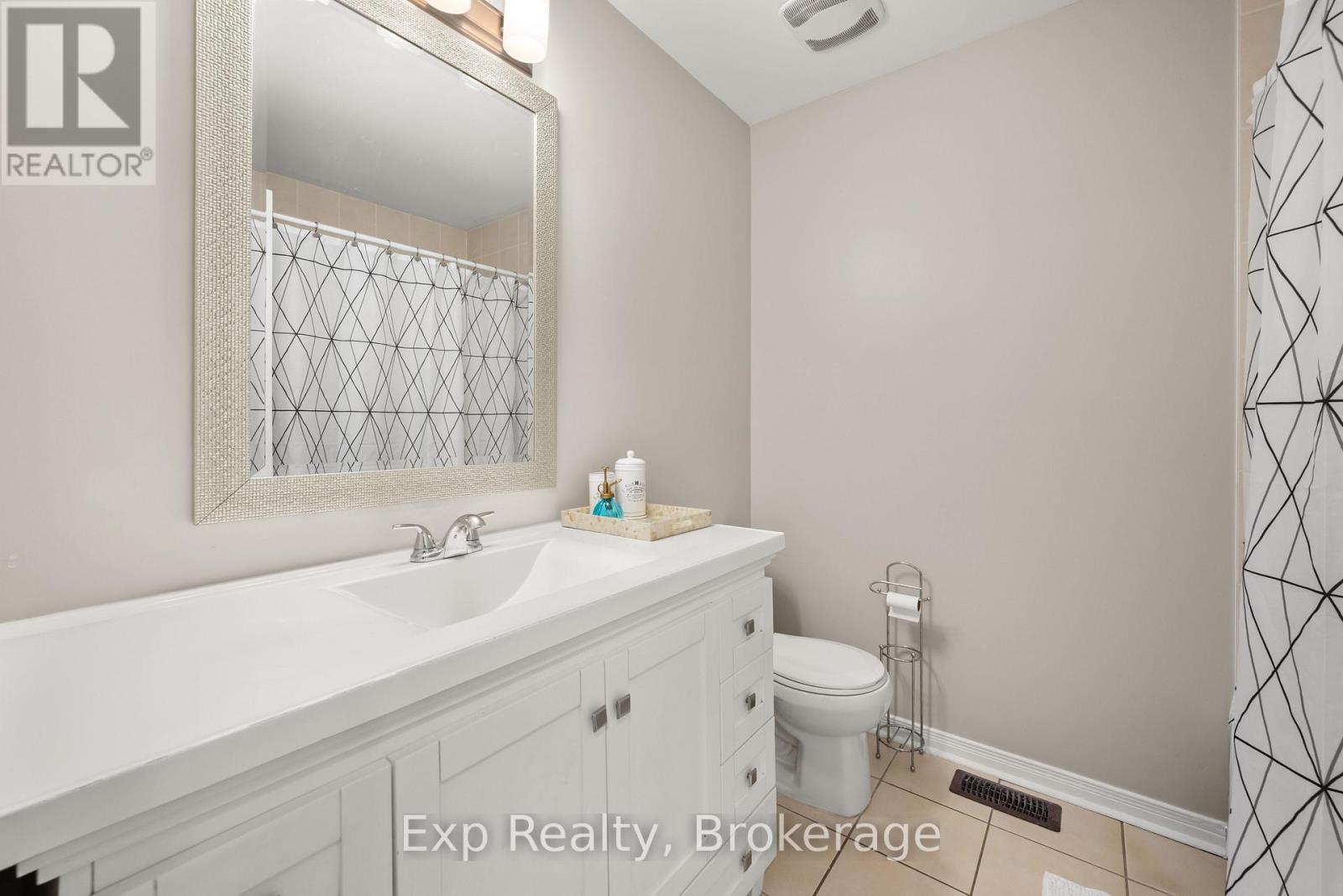 112 Richard Davies Crescent, Clarington, Ontario  L1C 3K2 - Photo 22 - E14109674