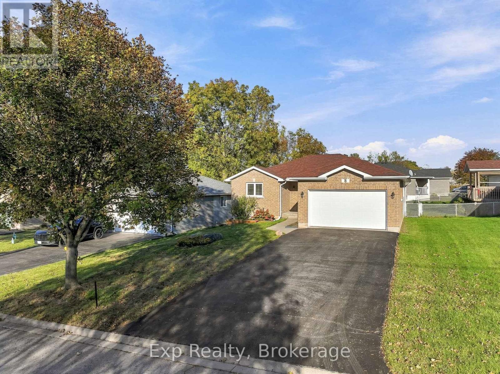 8 JANE'S COURT, Cramahe, Ontario