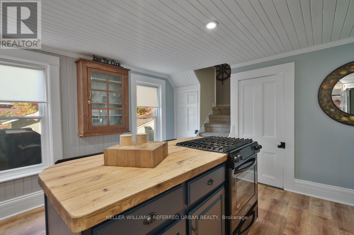 558 Elizabeth Street, Midland, Ontario  L4R 2A3 - Photo 11 - S14102496