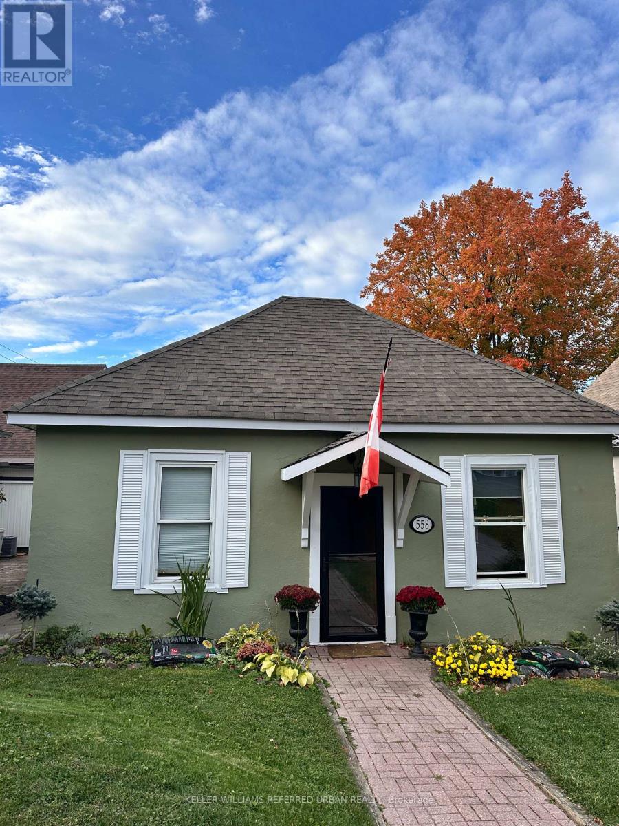 558 Elizabeth Street, Midland, Ontario  L4R 2A3 - Photo 35 - S14102496
