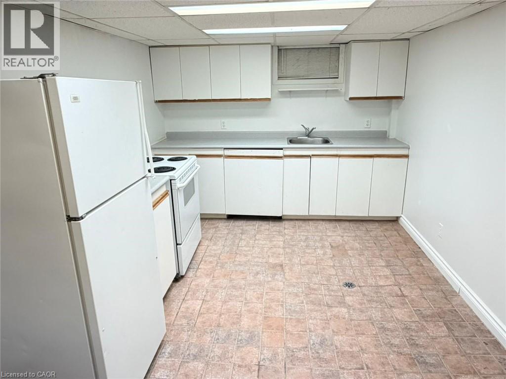 124 King Street N Unit# 4, Waterloo, Ontario  N2J 2X8 - Photo 3 - 40873542