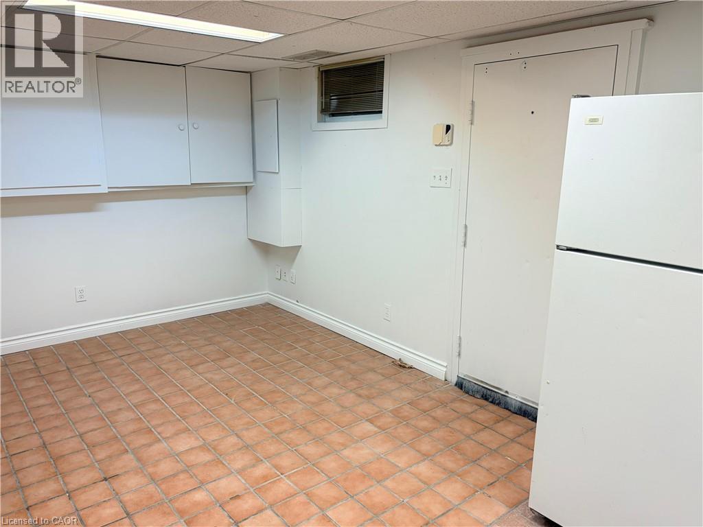 124 King Street N Unit# 4, Waterloo, Ontario  N2J 2X8 - Photo 8 - 40873542