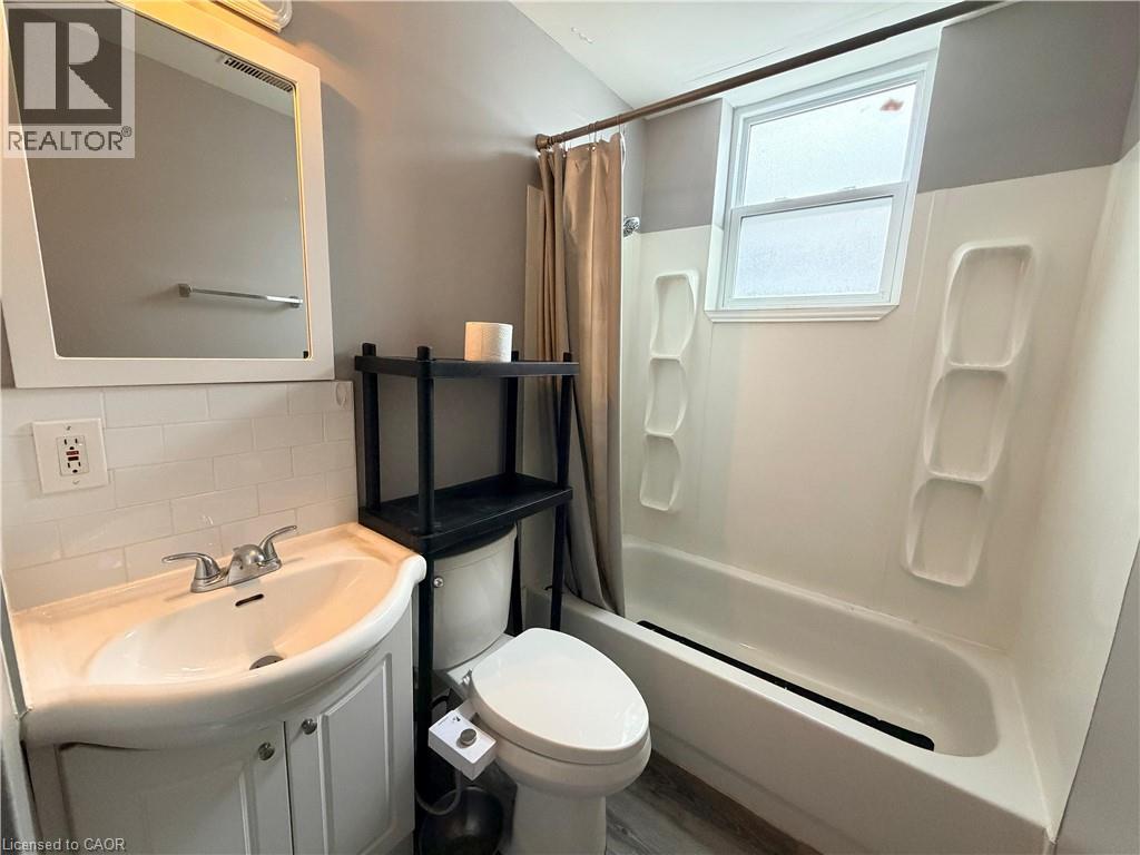 318 Dolph Street S Unit# 5, Cambridge, Ontario  N3H 2C2 - Photo 14 - 40873541