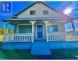 <div class="price">$134,500</div> 33 Main Street<br>Laurenceton, Newfoundland & Labrador<br><div class='bed_bath'>4 Bed | 1 Bath</div>