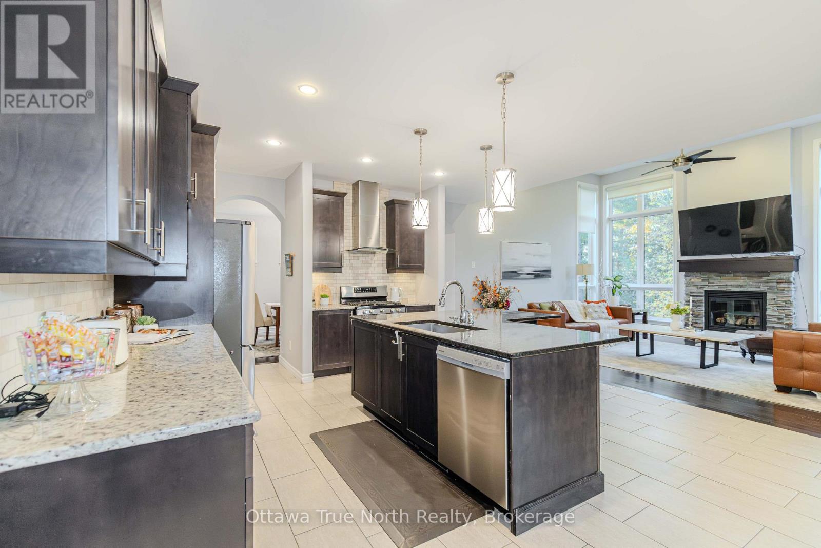 130 Grainstone Way, Ottawa, Ontario  K2T 0H4 - Photo 10 - X14109638
