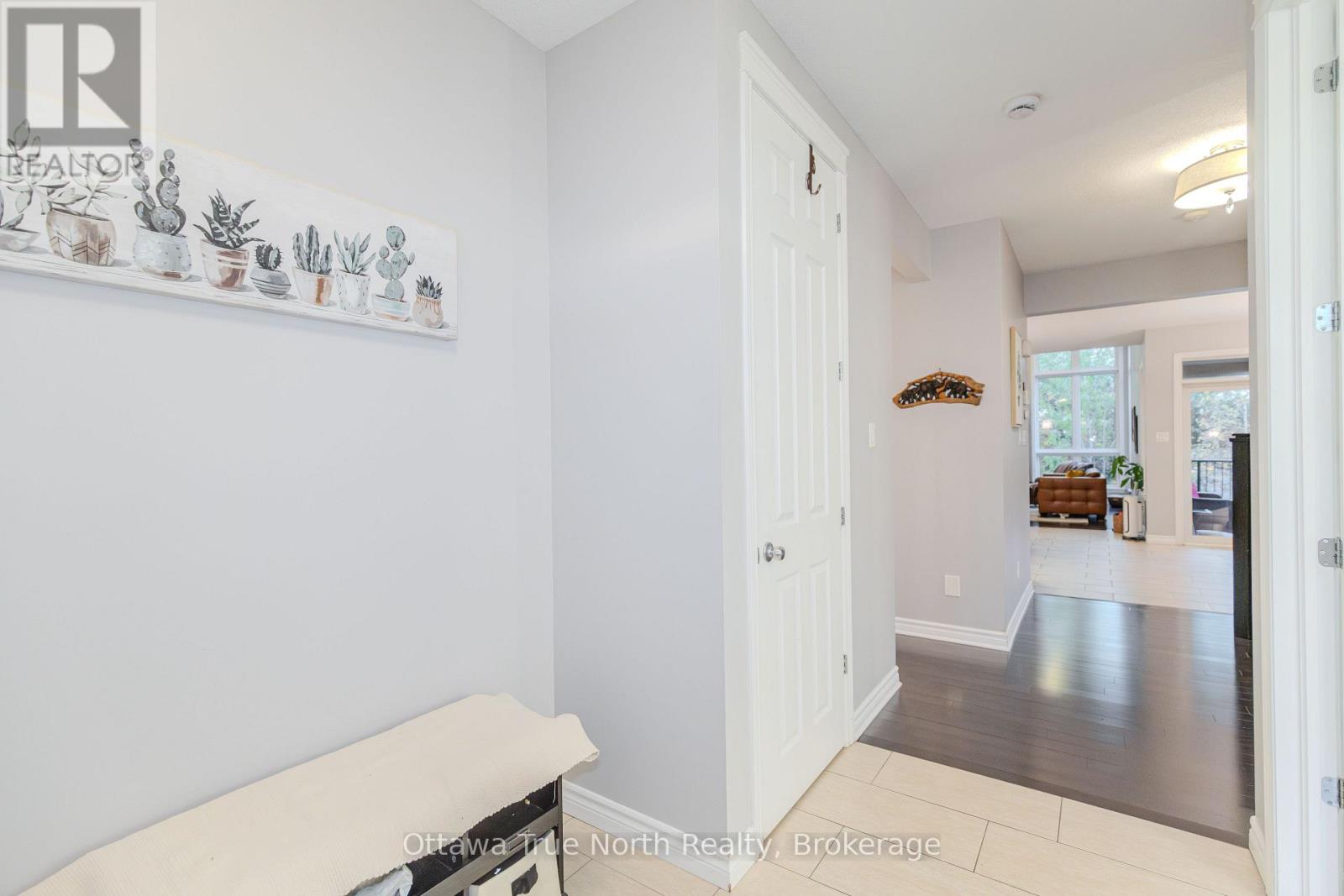 130 Grainstone Way, Ottawa, Ontario  K2T 0H4 - Photo 3 - X14109638