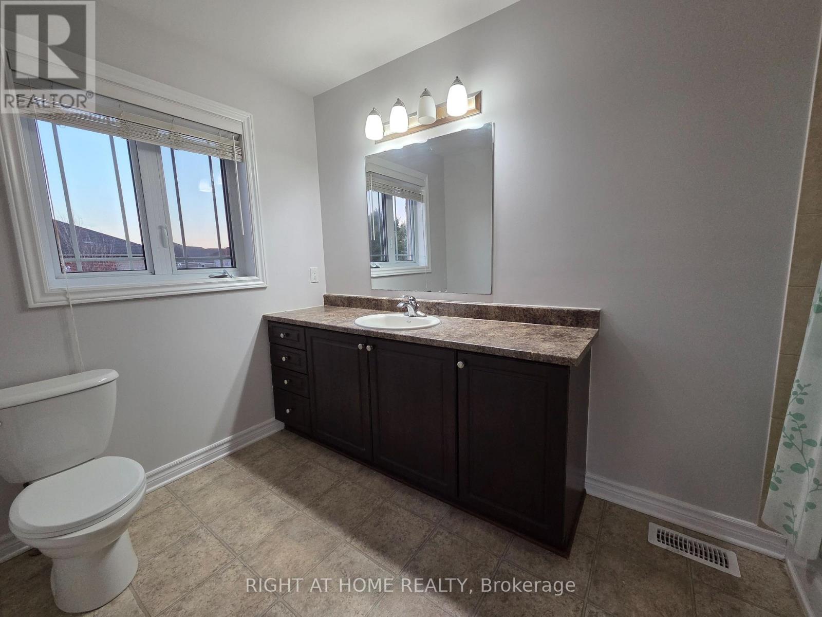 229 Leamington Way, Ottawa, Ontario  K2J 3T6 - Photo 14 - X14109704