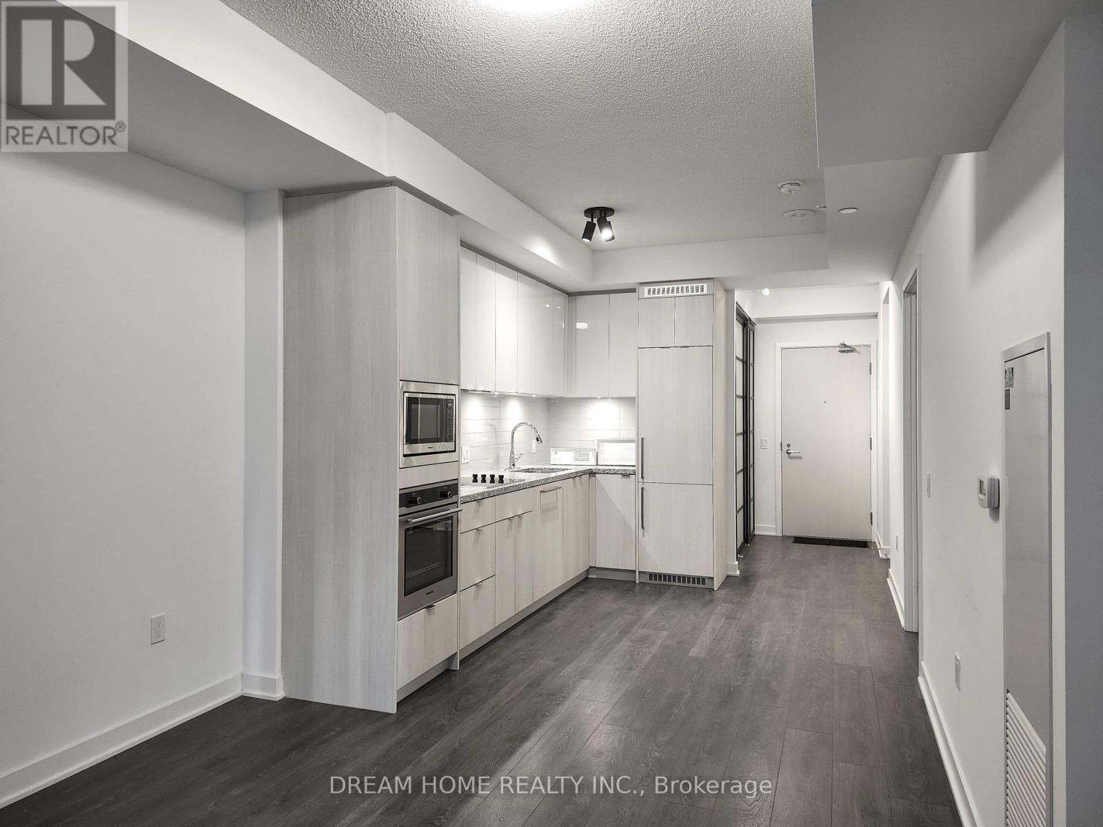 712 - 115 BLUE JAYS WAY, toronto (waterfront communities), Ontario
