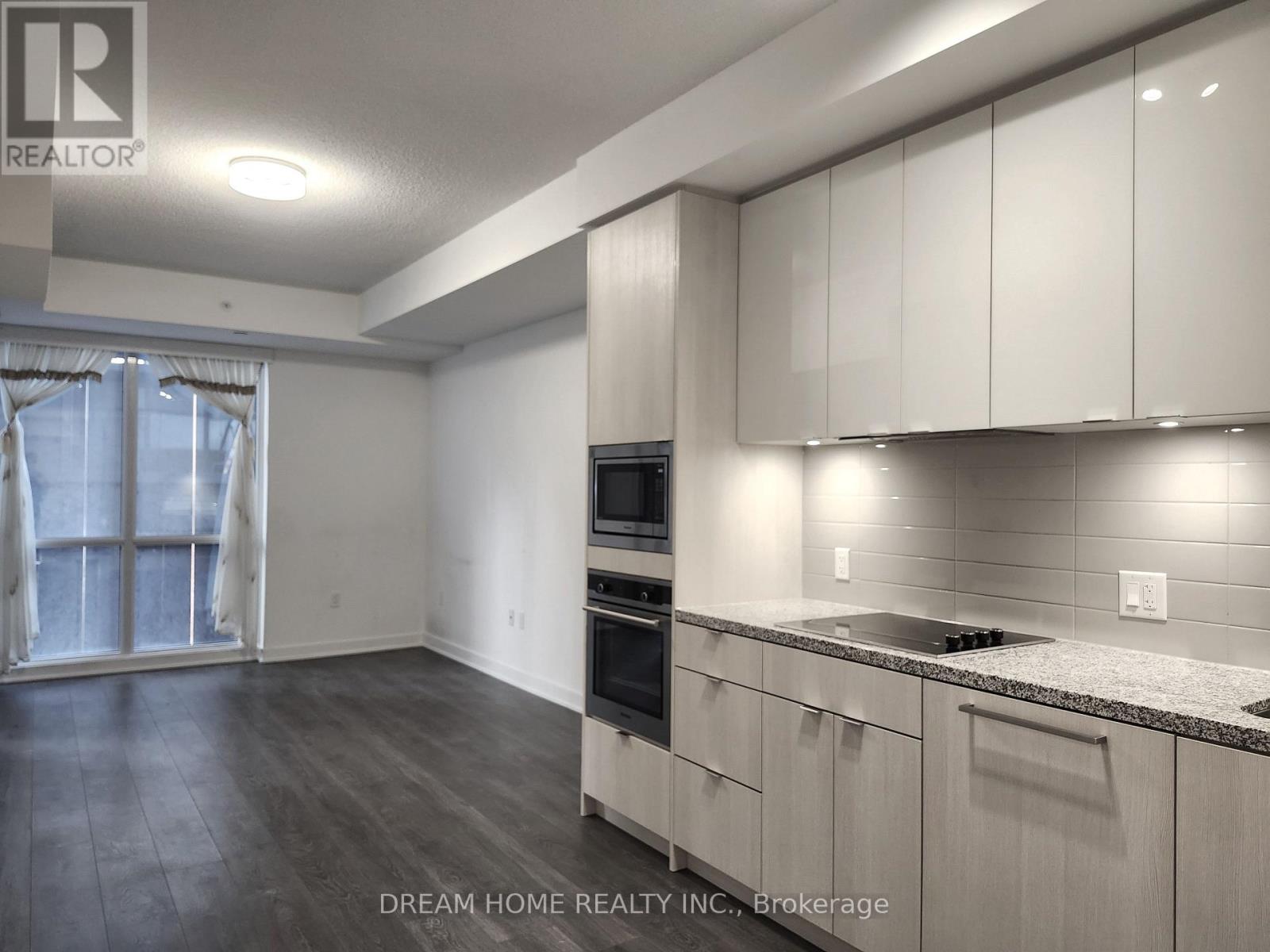 712 - 115 Blue Jays Way, Toronto (Waterfront Communities), Ontario  M5V 0N4 - Photo 2 - C14109624