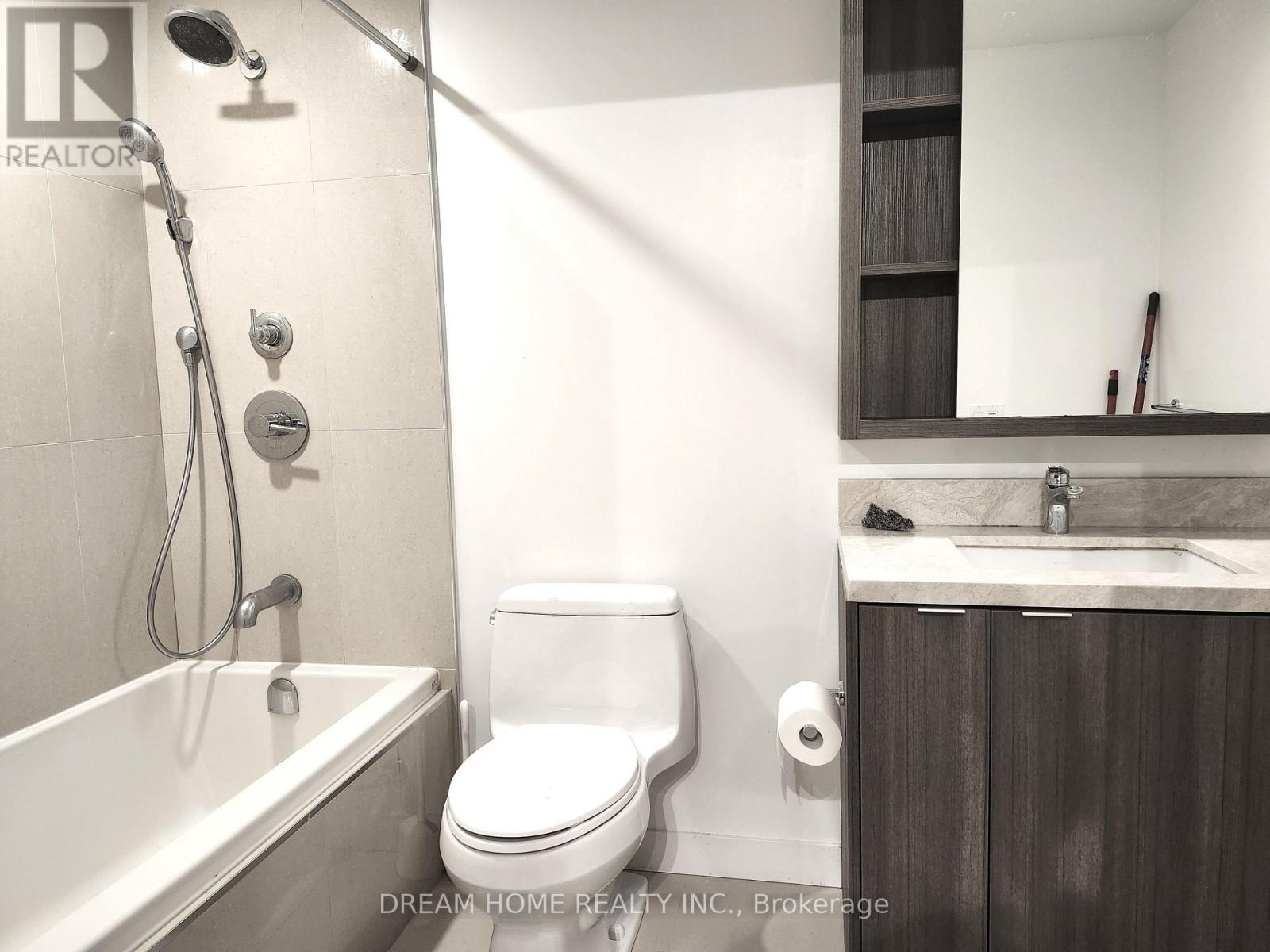 712 - 115 Blue Jays Way, Toronto (Waterfront Communities), Ontario  M5V 0N4 - Photo 8 - C14109624