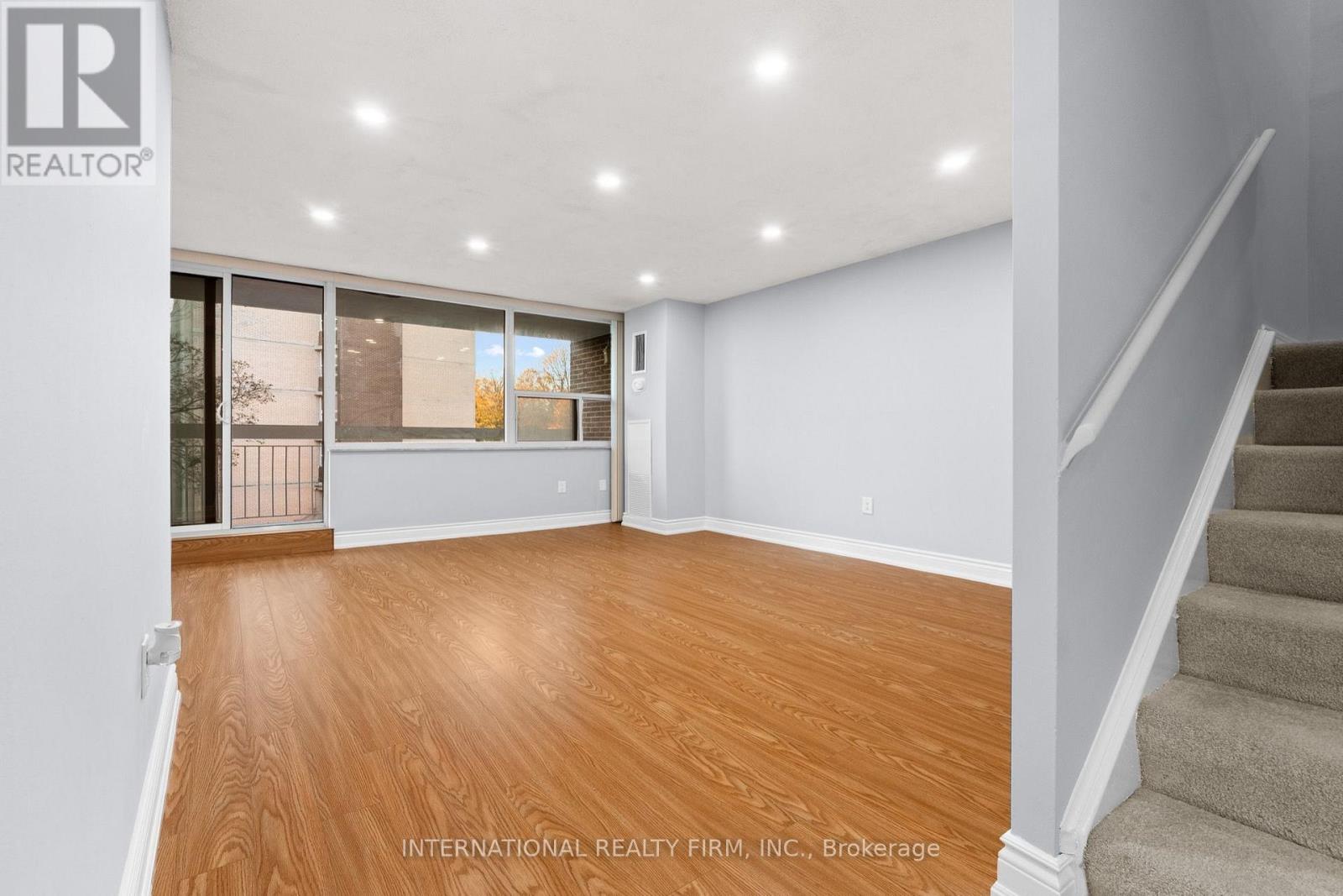 323 - 4064 Lawrence Avenue E, Toronto (West Hill), Ontario  M1E 4V6 - Photo 8 - E14109630