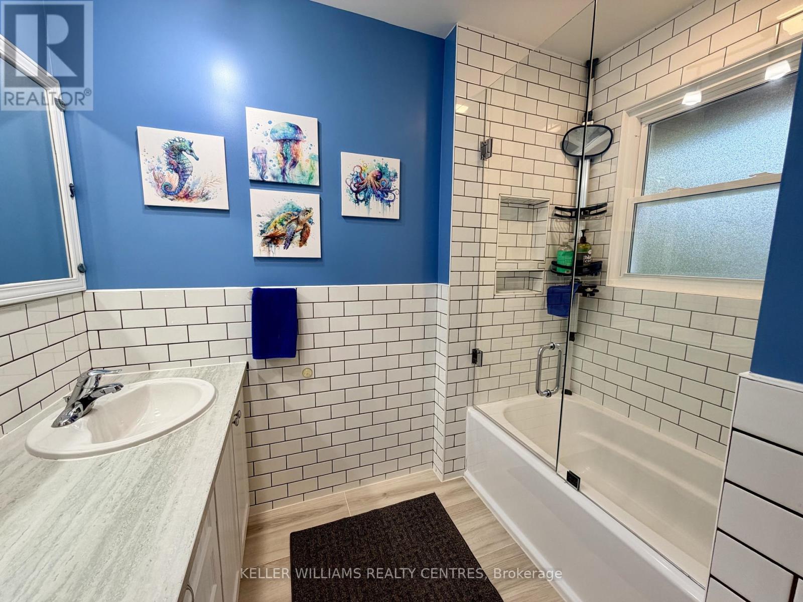 18 Bushey Avenue, Essa (Angus), Ontario  L3W 0L2 - Photo 34 - N14109626