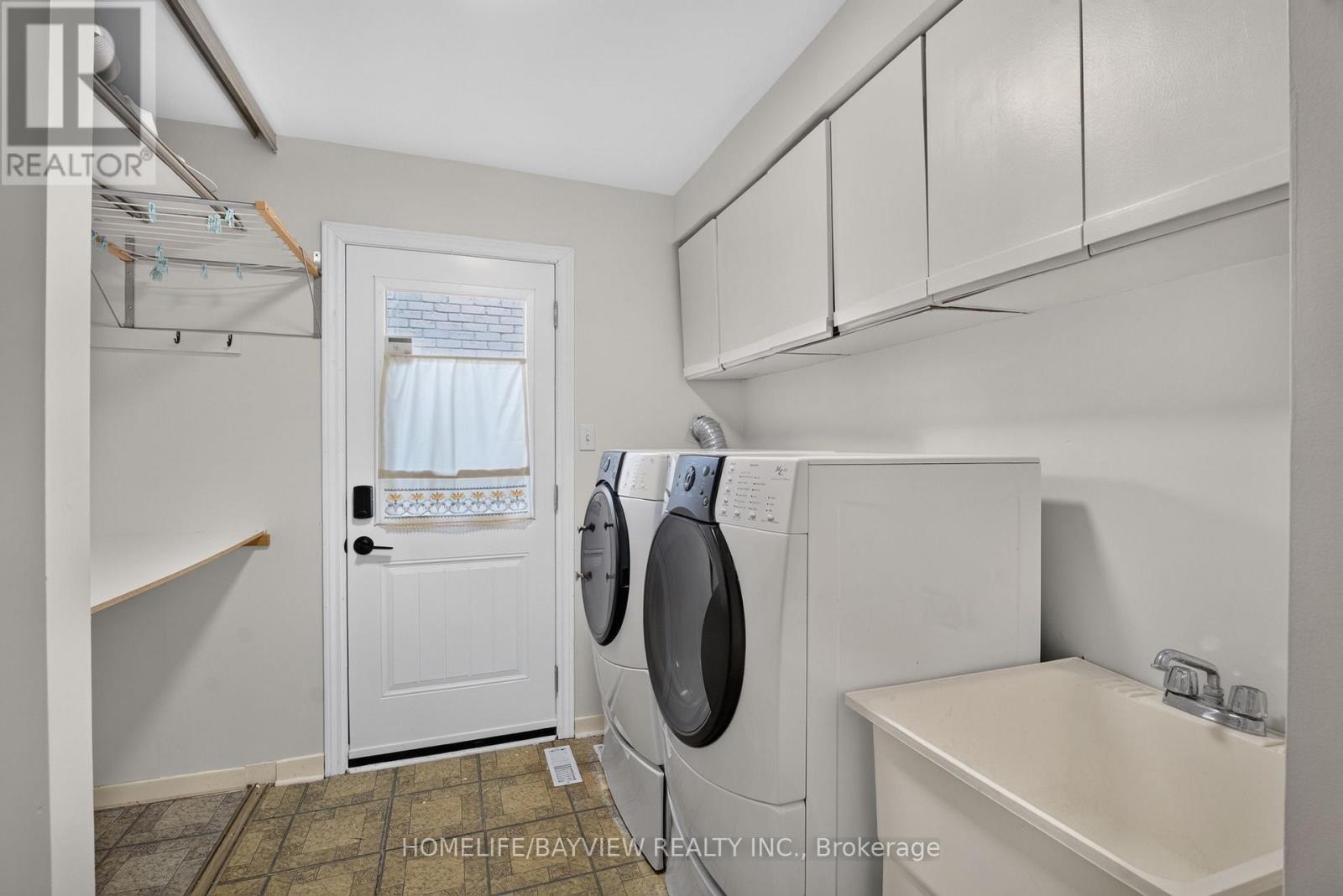 Main And Second - 183 Old Surrey Lane, Richmond Hill (South Richvale), Ontario  L4C 6S1 - Photo 22 - N14109642
