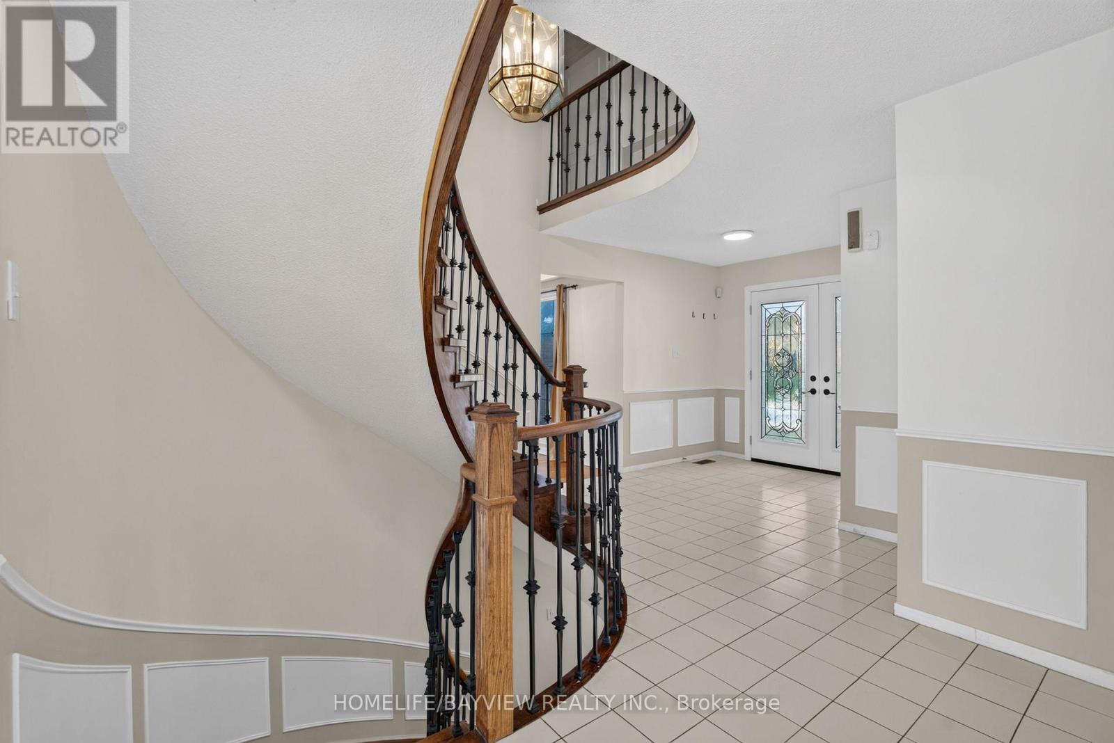 Main And Second - 183 Old Surrey Lane, Richmond Hill (South Richvale), Ontario  L4C 6S1 - Photo 3 - N14109642