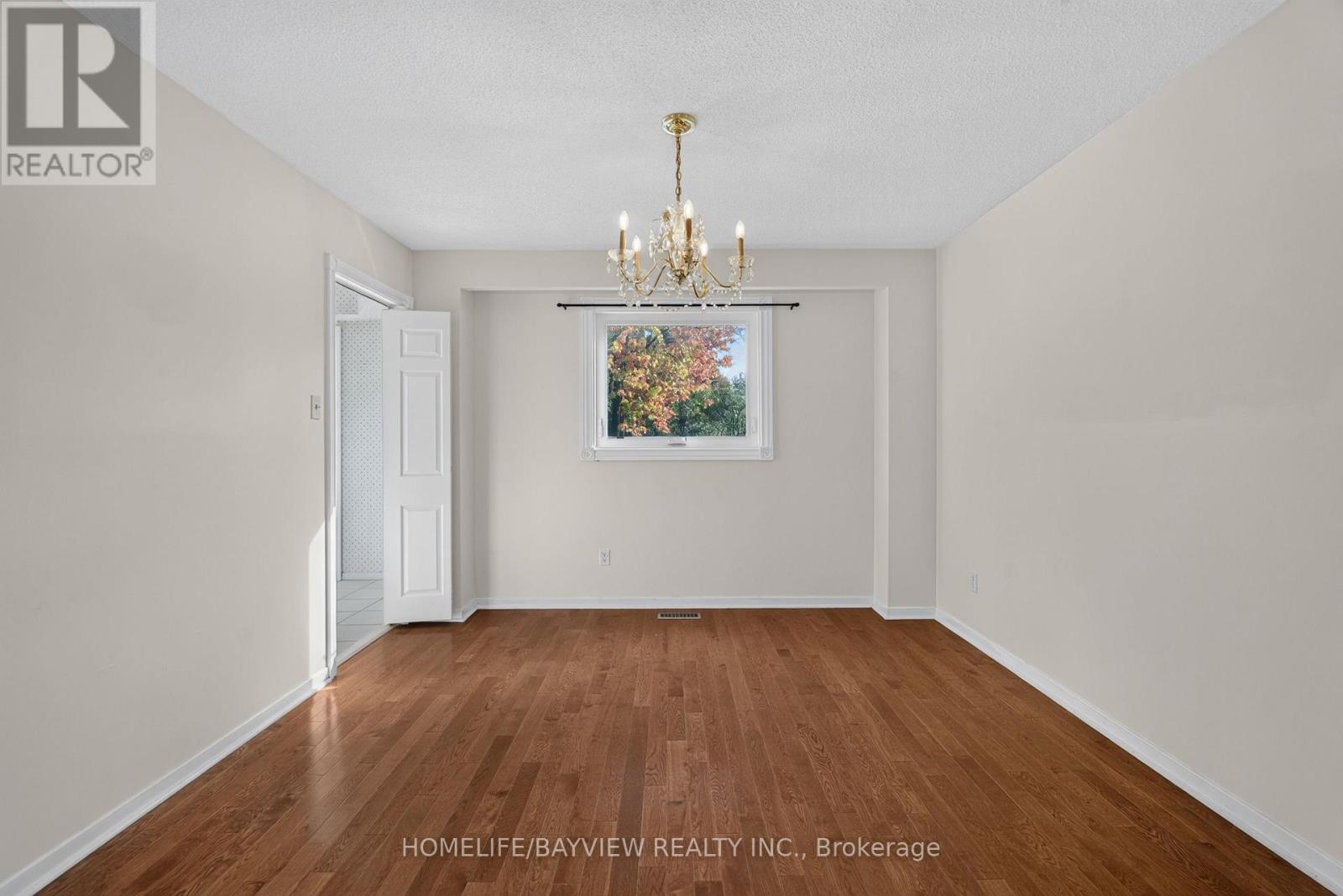 Main And Second - 183 Old Surrey Lane, Richmond Hill (South Richvale), Ontario  L4C 6S1 - Photo 7 - N14109642