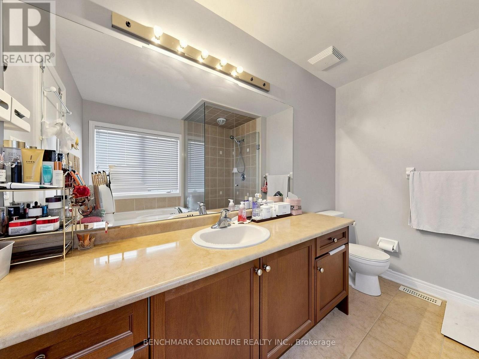 63 Yakefarm Boulevard, Whitchurch-Stouffville (Stouffville), Ontario  L4A 0V4 - Photo 14 - N14109658