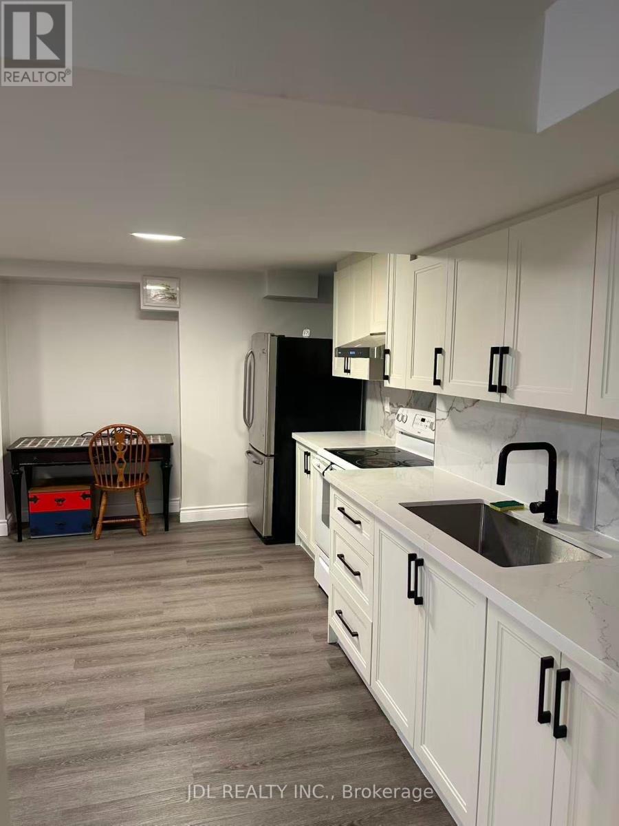 3446 Halstead Road, Mississauga (Erin Mills), Ontario  L5L 4H1 - Photo 3 - W14109650