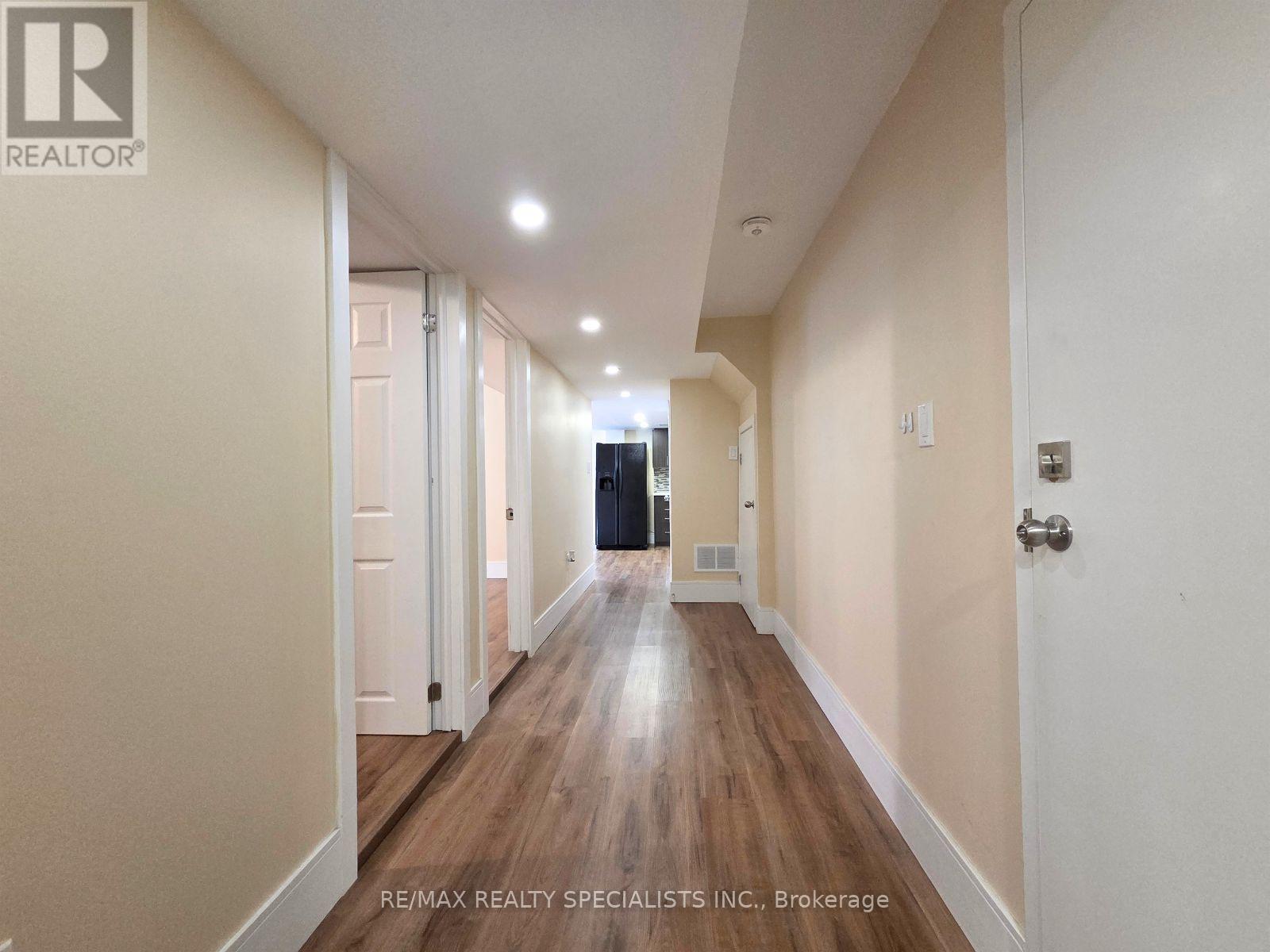 Bsmt - 18 Gold Hill Road, Brampton (Fletcher's Creek Village), Ontario  L6X 4V2 - Photo 5 - W14109702