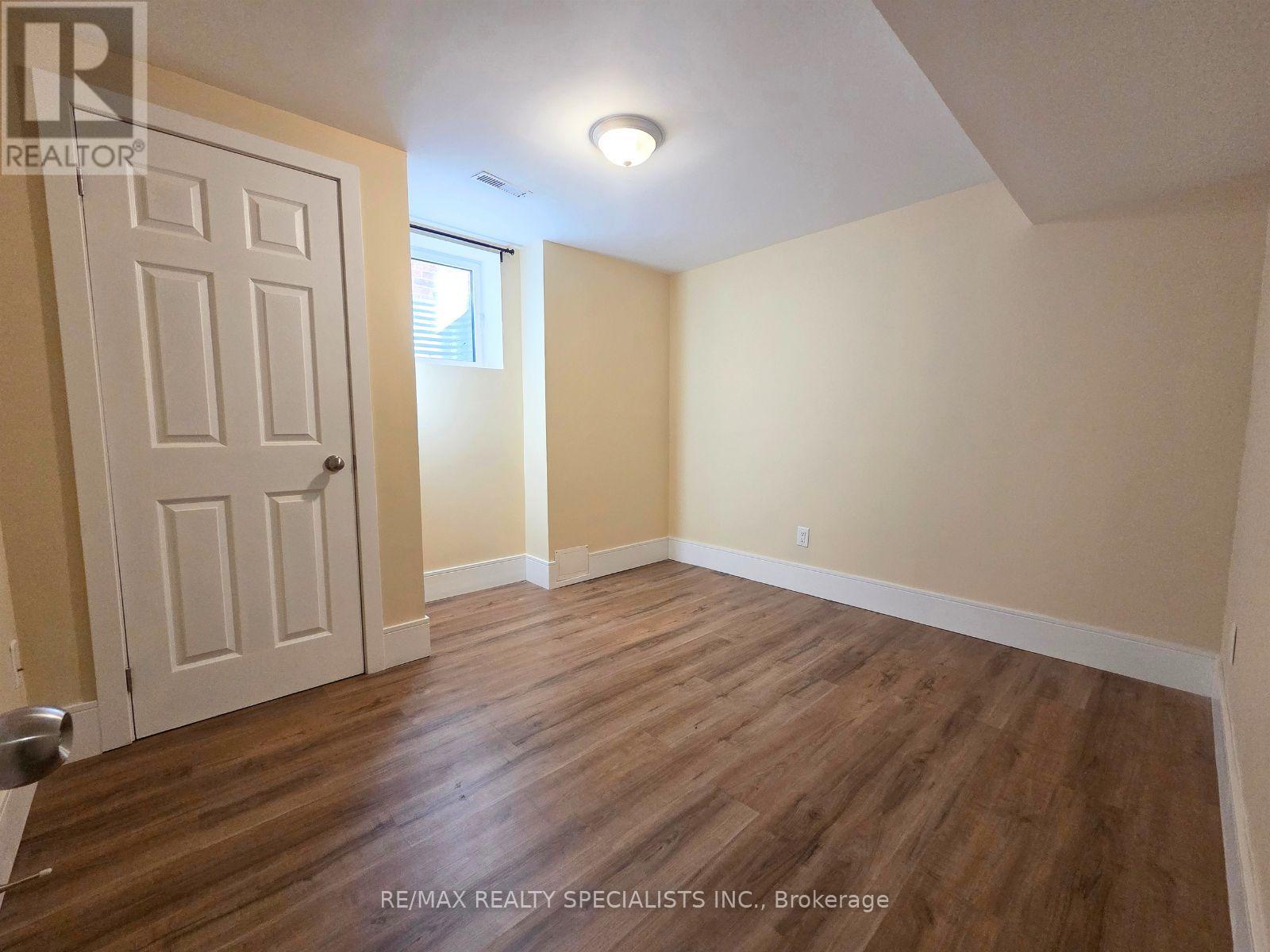 Bsmt - 18 Gold Hill Road, Brampton (Fletcher's Creek Village), Ontario  L6X 4V2 - Photo 7 - W14109702