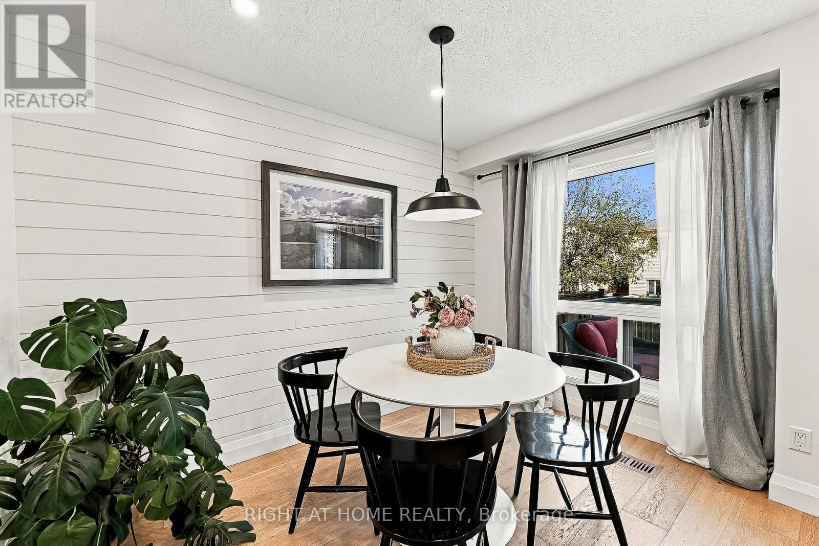 56 Teddington Crescent, Whitby, Ontario  L1R 1S5 - Photo 7 - E14107826