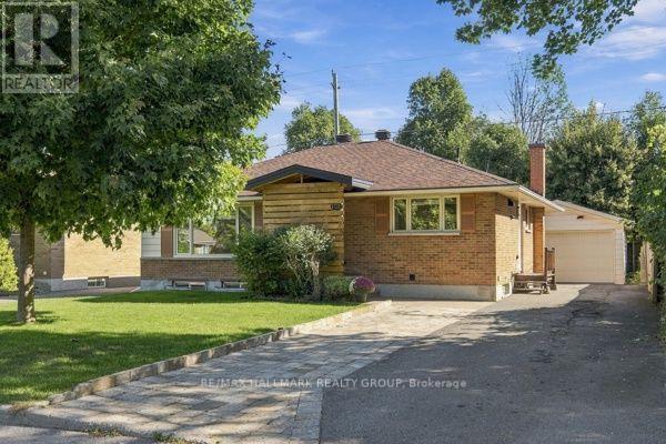 1321 Rideout Crescent, Ottawa, Ontario