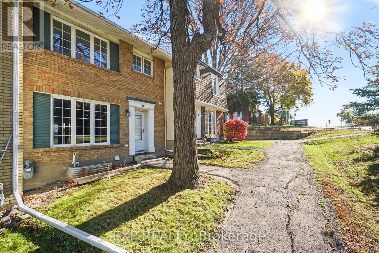 20 - 2300 OGILVIE ROAD, Ottawa, Ontario