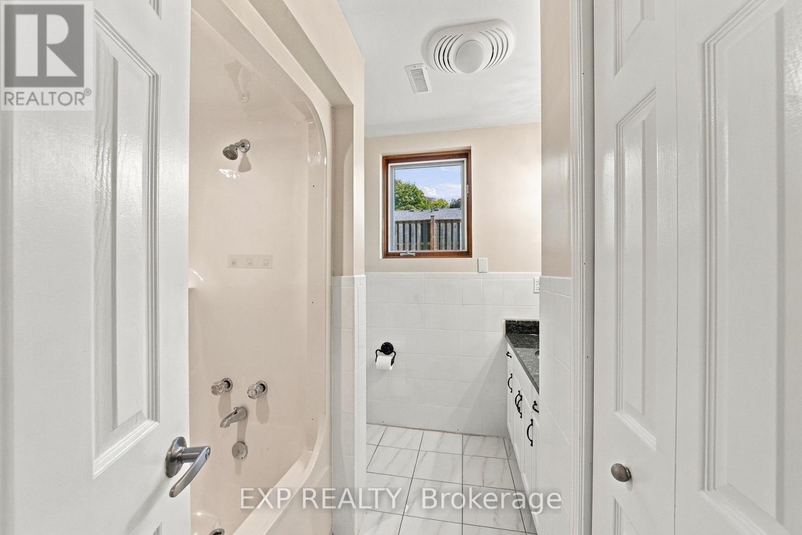 13 Kathy Court, Pelham, Ontario  L0S 1E2 - Photo 13 - X14109732