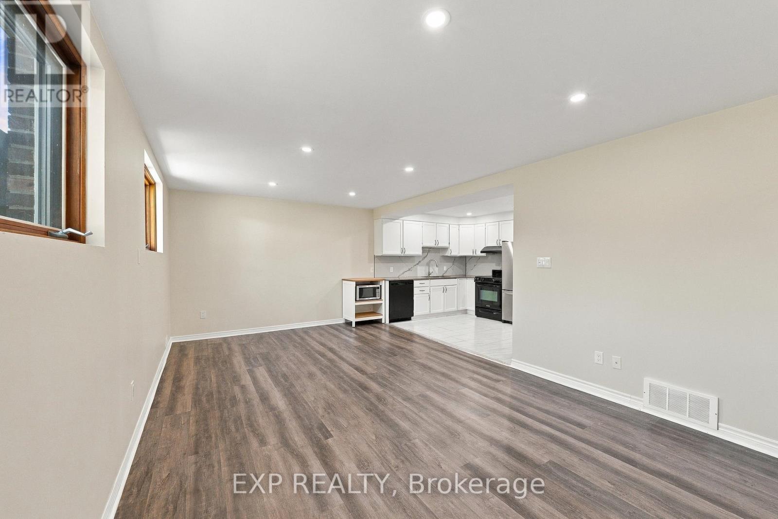13 Kathy Court, Pelham, Ontario  L0S 1E2 - Photo 8 - X14109732