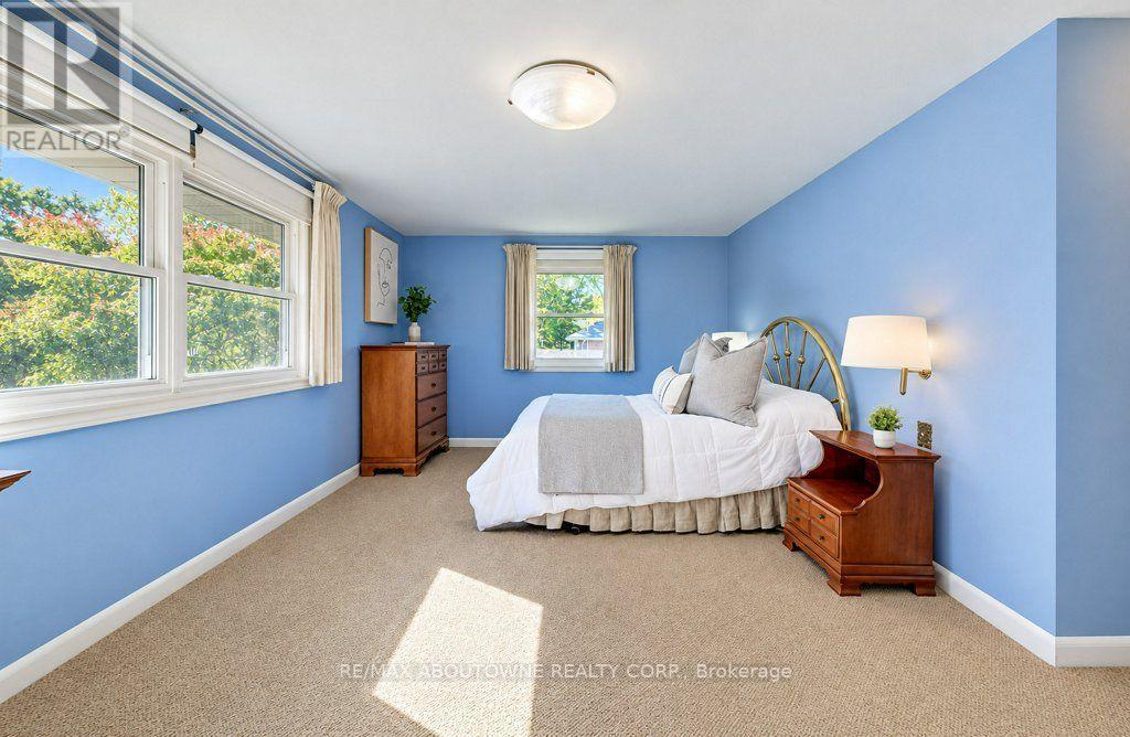 3143 South Drive, Burlington, Ontario  L7N 1H8 - Photo 11 - W14109722