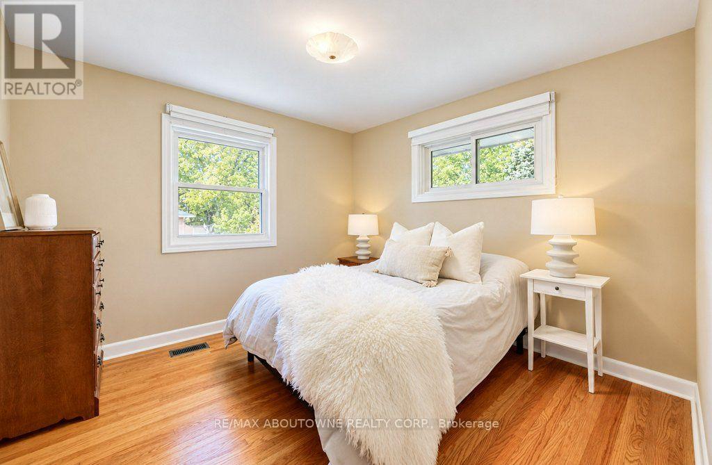3143 South Drive, Burlington, Ontario  L7N 1H8 - Photo 13 - W14109722