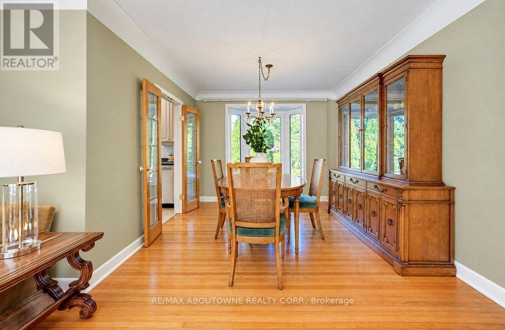 3143 South Drive, Burlington, Ontario  L7N 1H8 - Photo 5 - W14109722