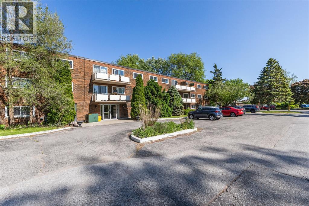 950 Eastlawn Avenue Unit# 10, 22, 29, Sarnia, Ontario  N7S 1X2 - Photo 2 - 26026067