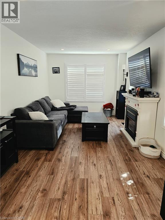 67 Bloomington Drive, Cambridge, Ontario  N1P 1J5 - Photo 4 - 40872694