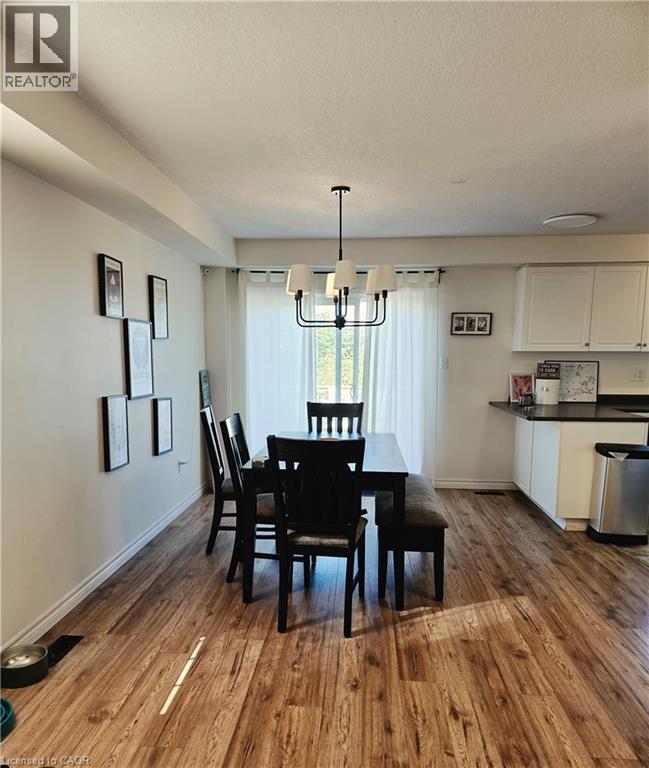 67 Bloomington Drive, Cambridge, Ontario  N1P 1J5 - Photo 5 - 40872694