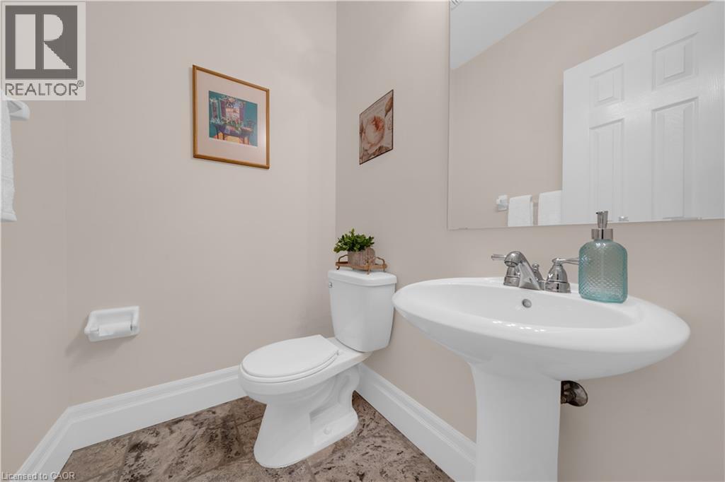 2403 Marine Drive, Oakville, Ontario  L6L 1C6 - Photo 14 - 40873377