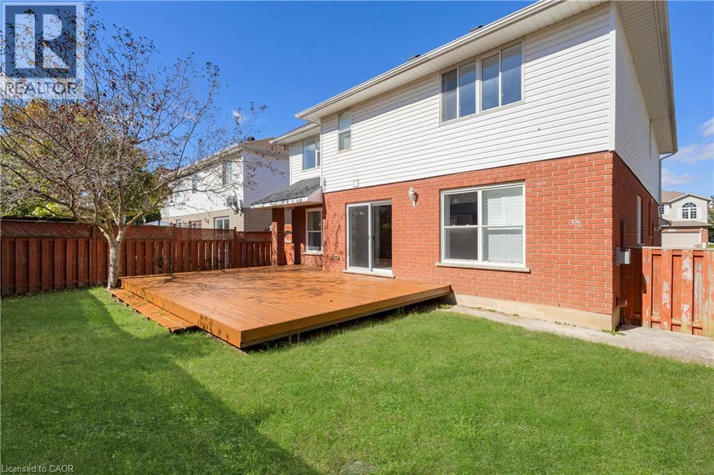 723 Chesapeake Drive, Waterloo, Ontario N2K 4G4 - Photo 38 - 40870601