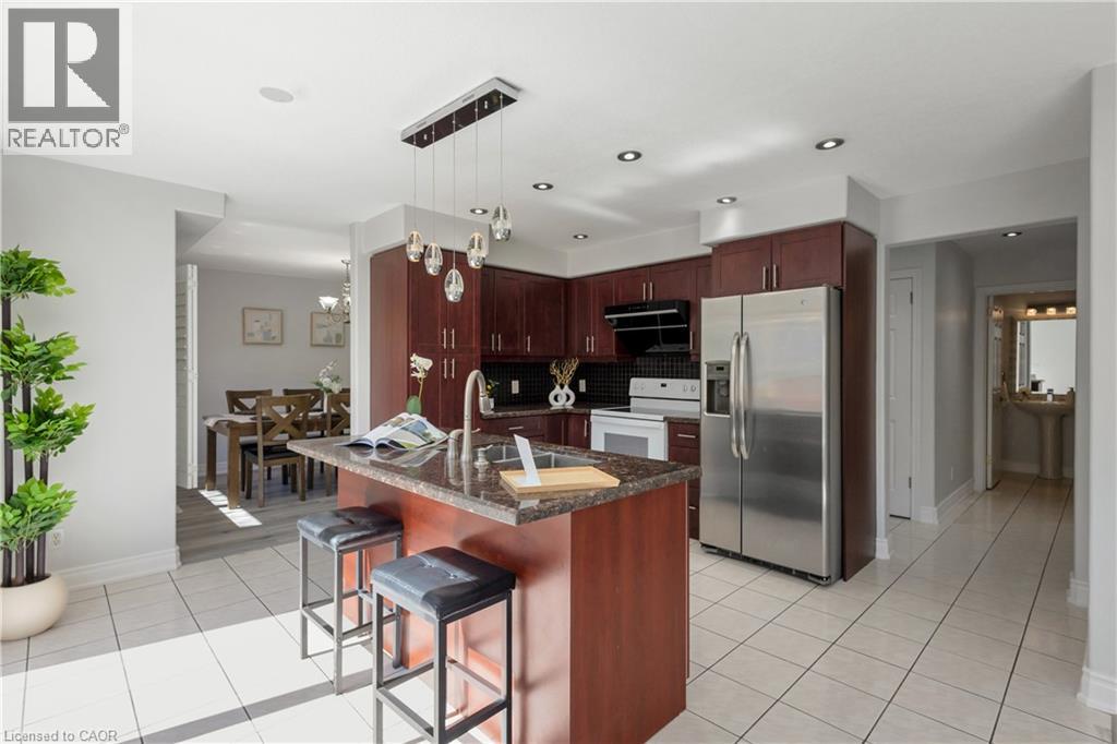 723 Chesapeake Drive, Waterloo, Ontario N2K 4G4 - Photo 15 - 40870601