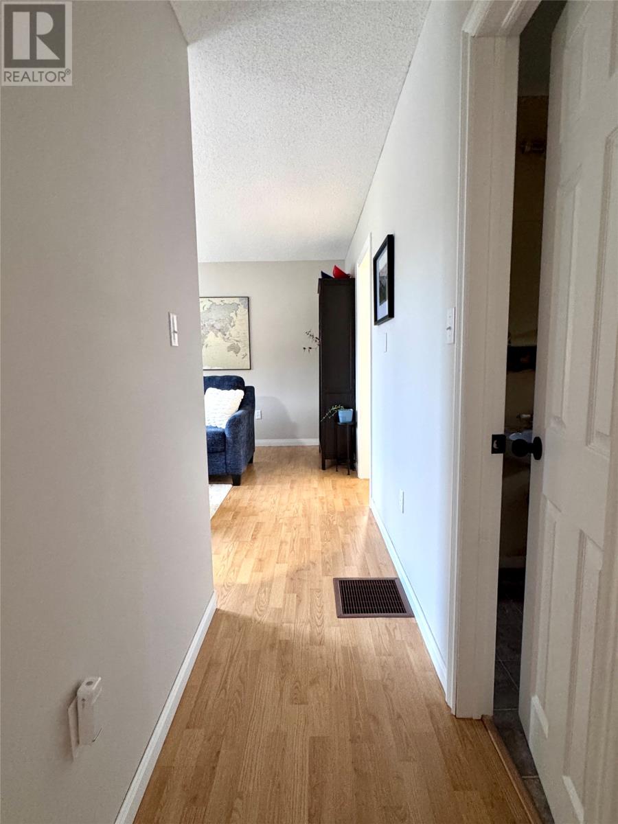 11 Marshalls Lane, Woody Point — photo 22