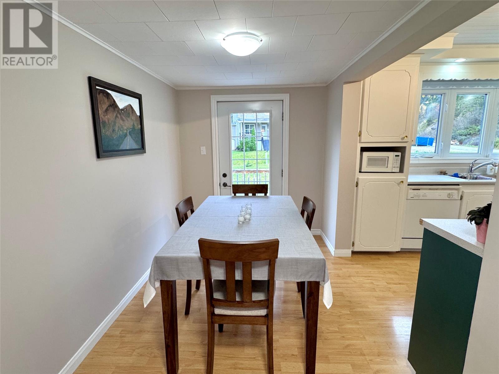 11 Marshalls Lane, Woody Point — photo 9