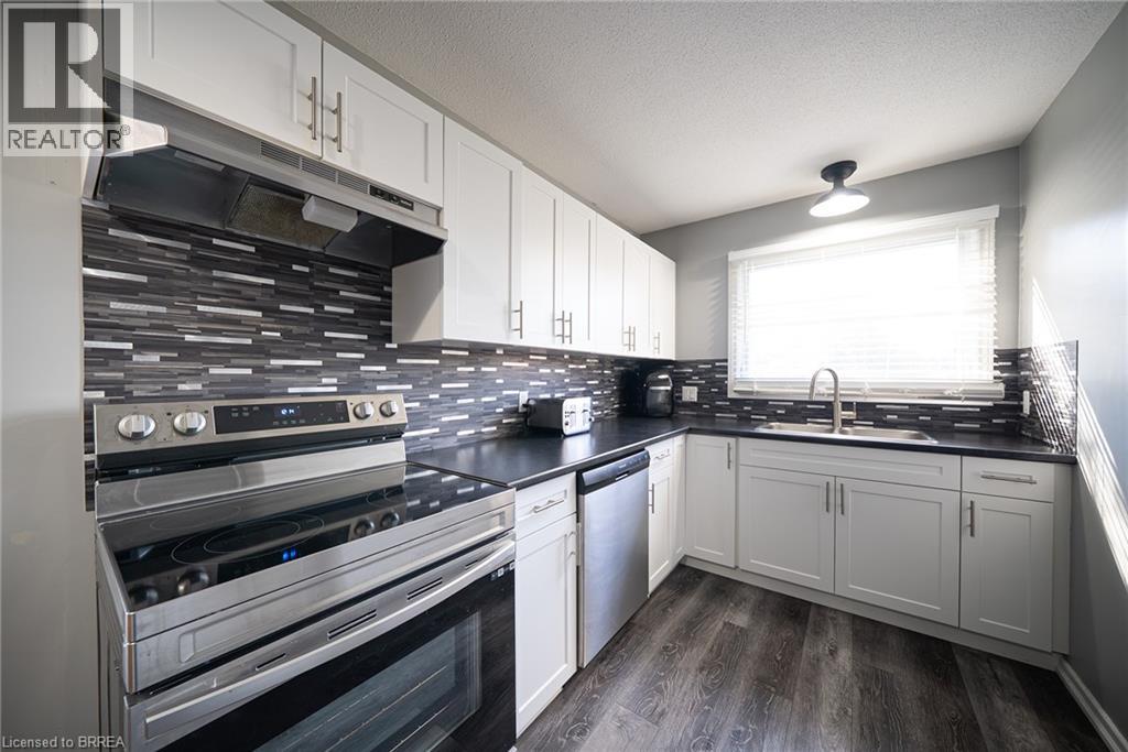 30 Lida Street, Brantford, Ontario  N3S 2P9 - Photo 8 - 40873147