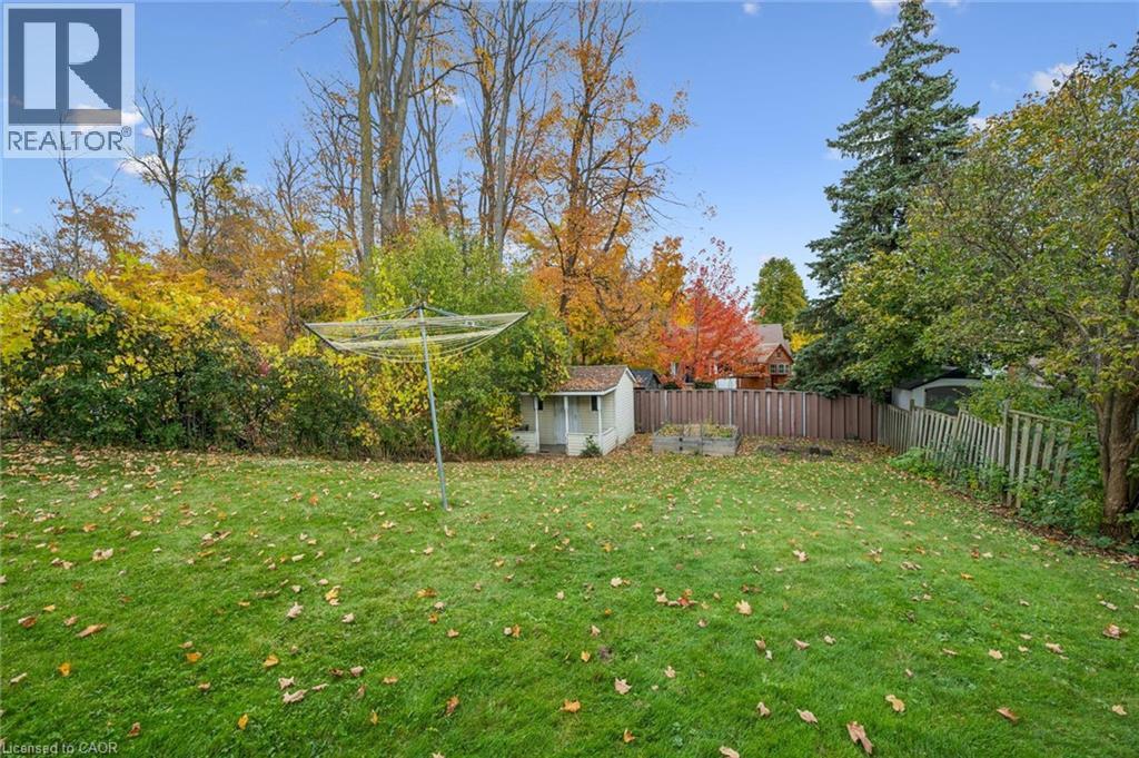 212 Heritage Drive, Kitchener, Ontario  N2B 3J6 - Photo 35 - 40869337
