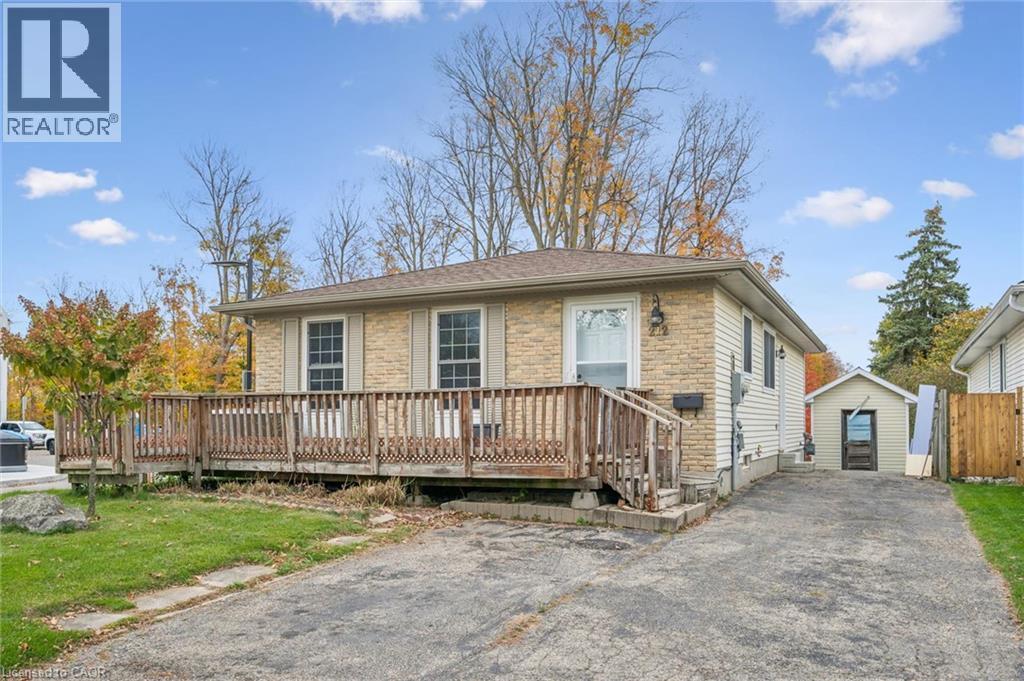 212 Heritage Drive, Kitchener, Ontario  N2B 3J6 - Photo 1 - 40869337