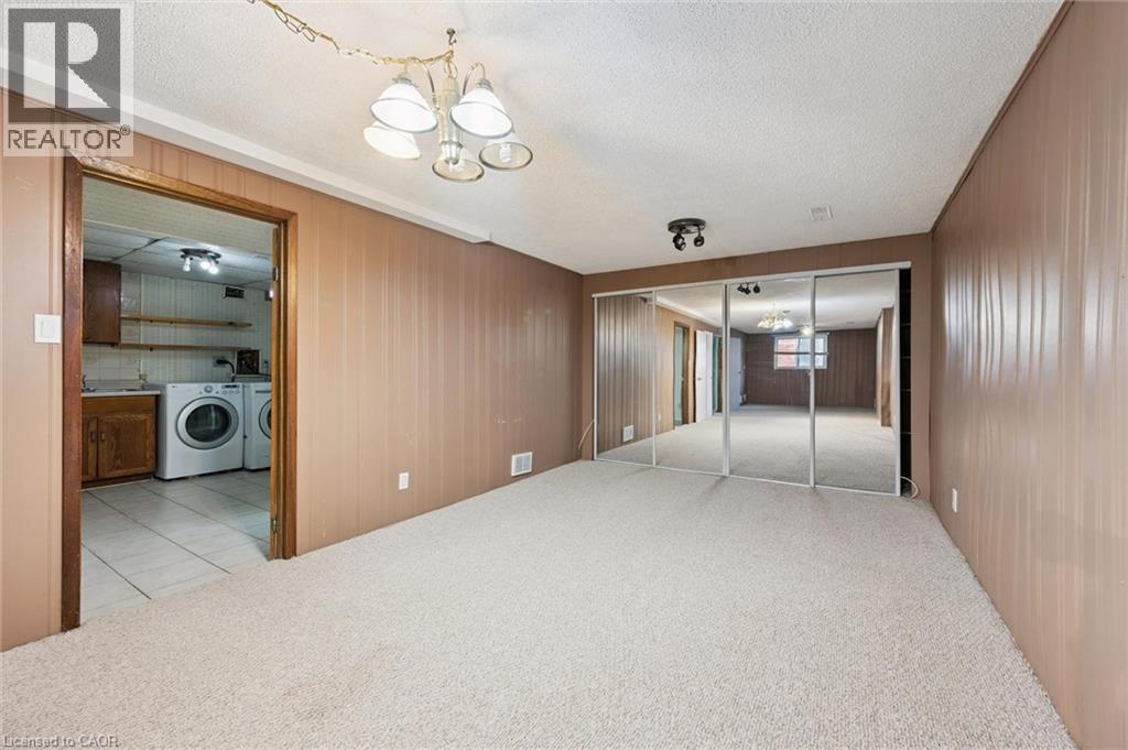 212 Heritage Drive, Kitchener, Ontario  N2B 3J6 - Photo 27 - 40869337