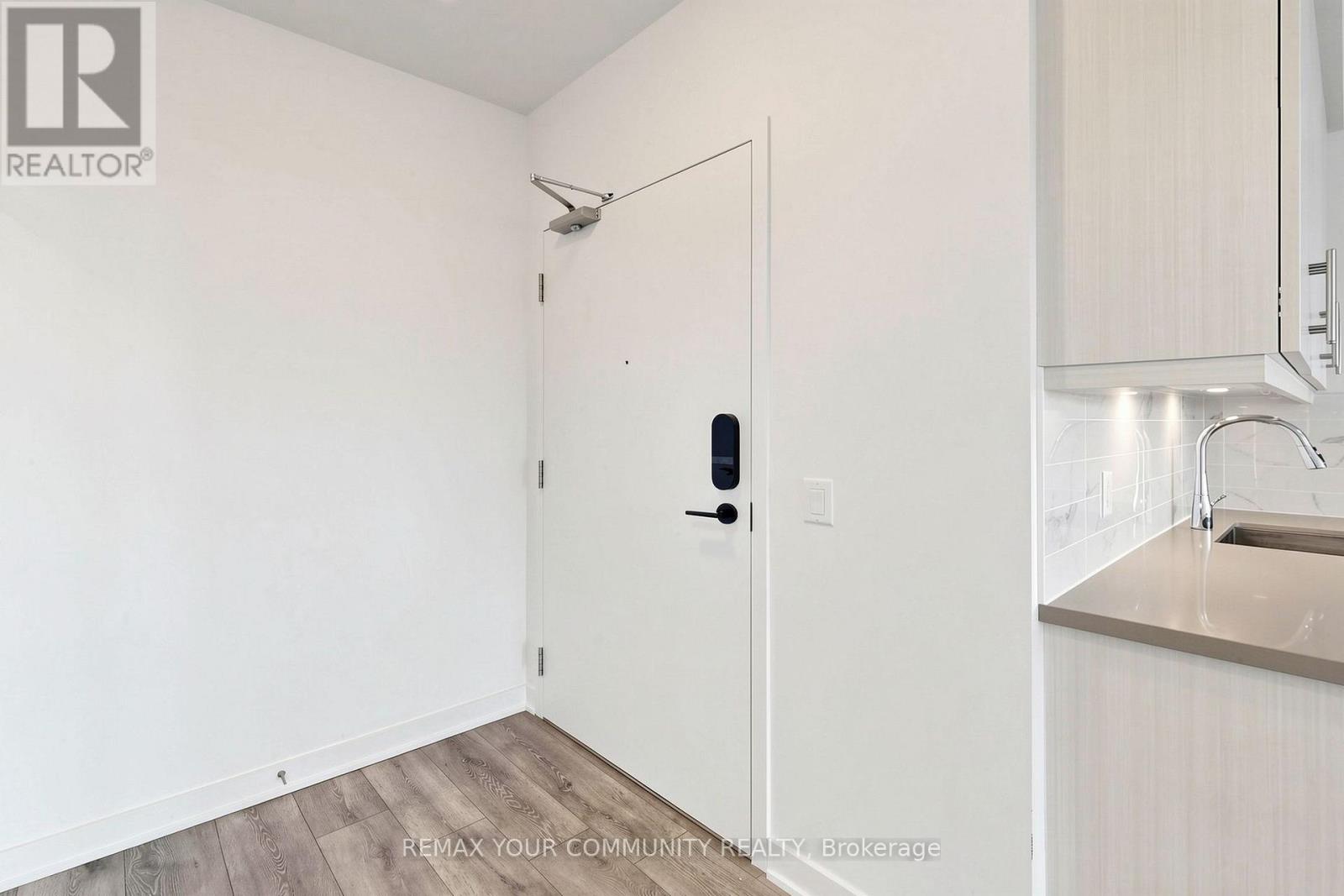 2106 - 105 Oneida Crescent, Richmond Hill, Ontario  L4B 0H6 - Photo 26 - N14093124