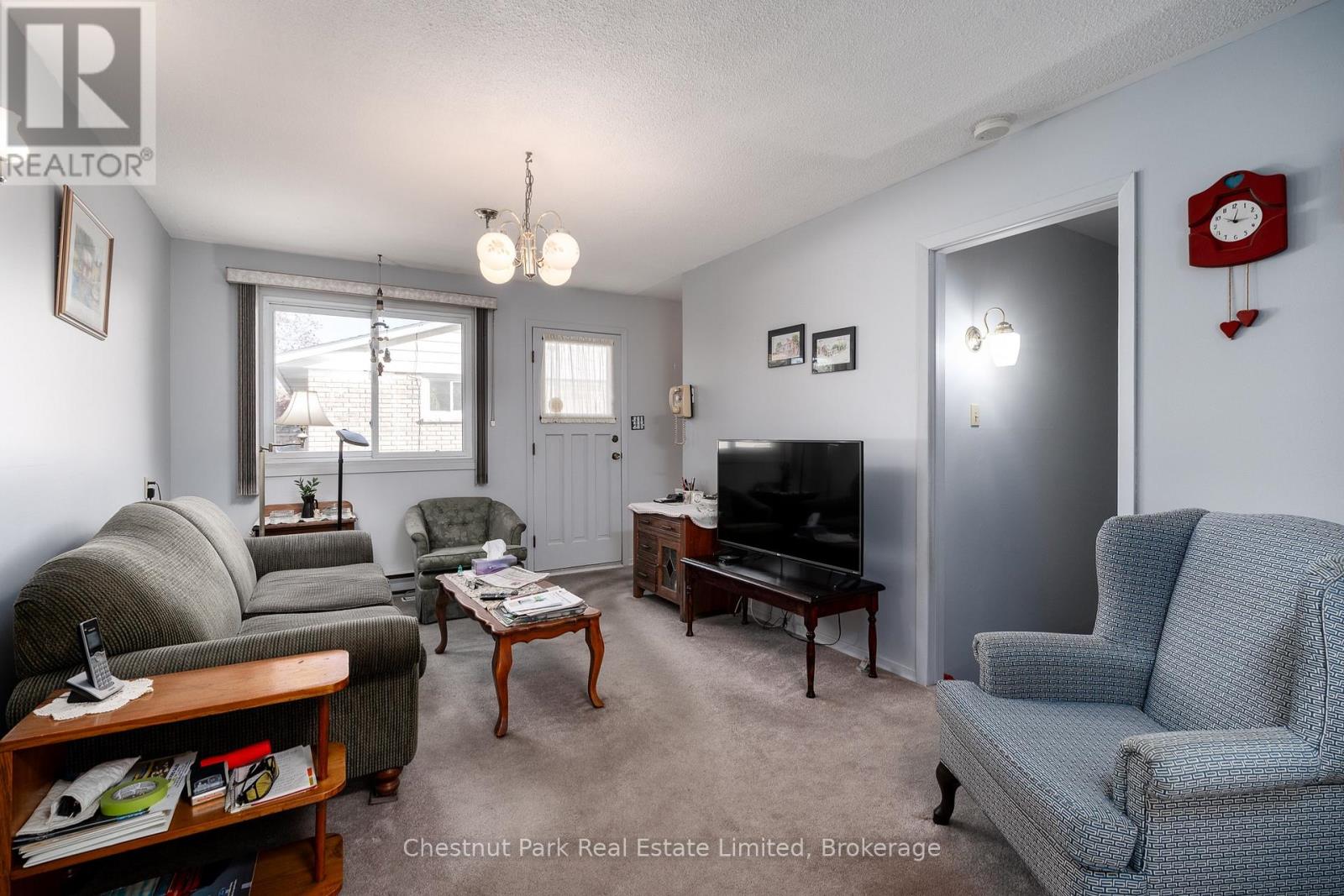 12 Spring Street, Prince Edward County, Ontario  K0K 2T0 - Photo 6 - X14109906