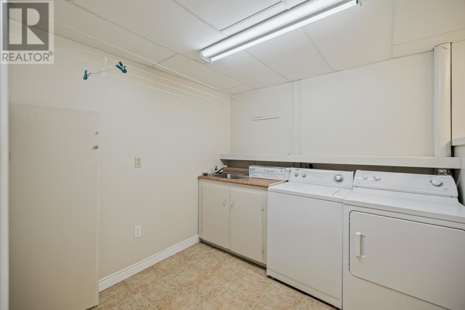 17 Towerwood Drive, Stratford, Prince Edward Island  C1B 1J5 - Photo 30 - 202625723