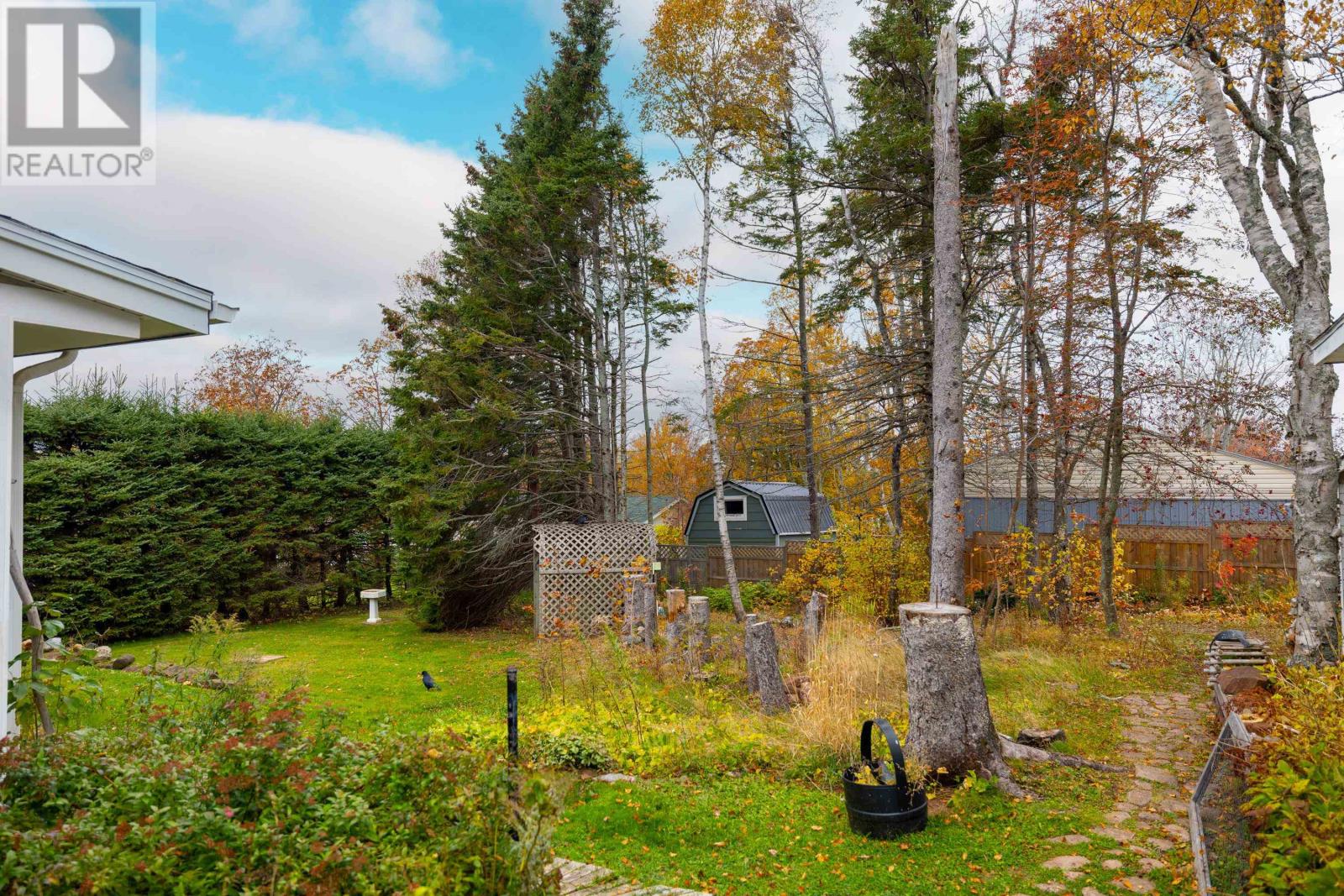 17 Towerwood Drive, Stratford, Prince Edward Island  C1B 1J5 - Photo 38 - 202625723