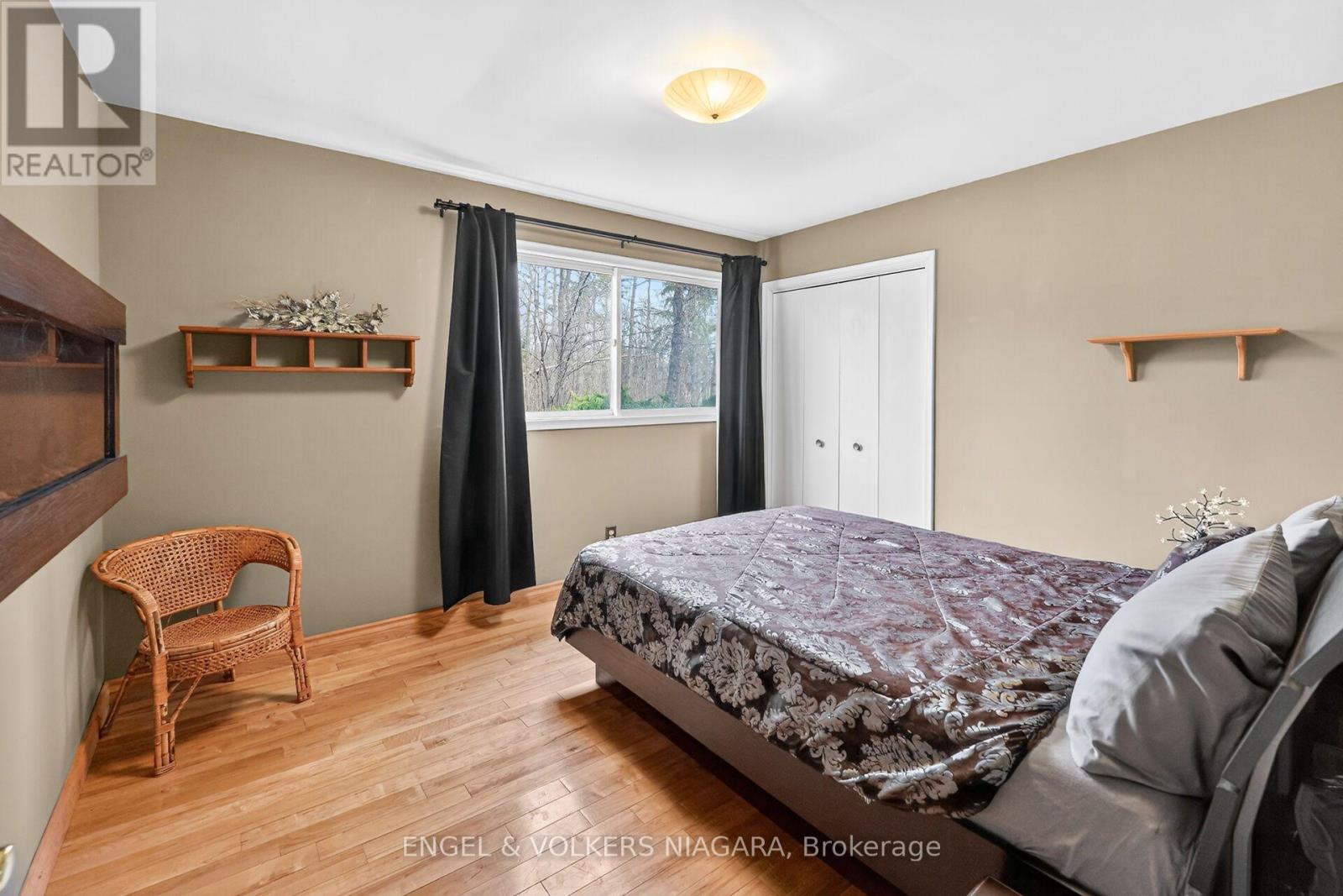 41 Park Road S, Grimsby, Ontario  L3M 4E7 - Photo 17 - X14109810